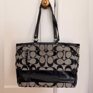 Vintage Signature Coach Black and Gray Diaper Bag with Patent Leather